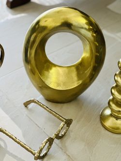 Decoration Pieces Contemporary Style ..
