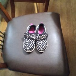 Carter's Toddler Girls Sneakers Size 11