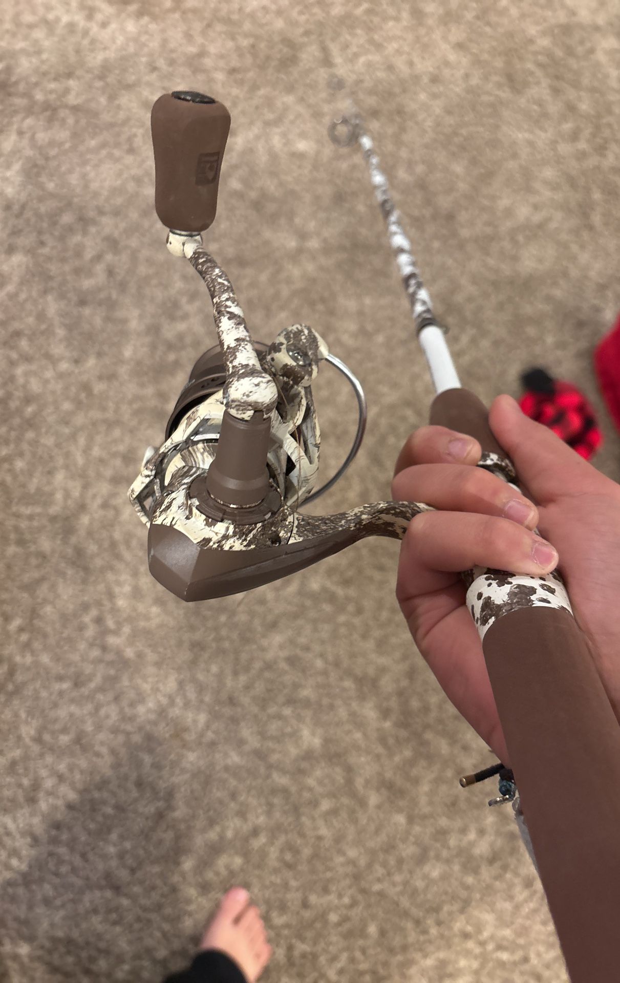 Mudslinger fishing pole hit me up with offers