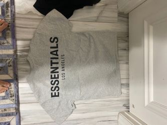 Essentials S grey T shirt