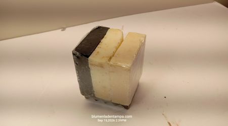 Blumenladen Tampa Handmade Bar Soap Bundle with Wooden Soap Dish Holder