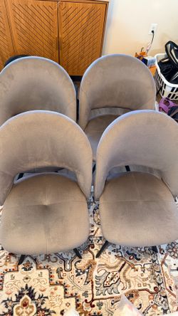 Dining Velvet Set of 4 Gray chairs