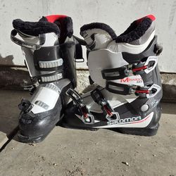 Salomon Mission 60 Ski Boots