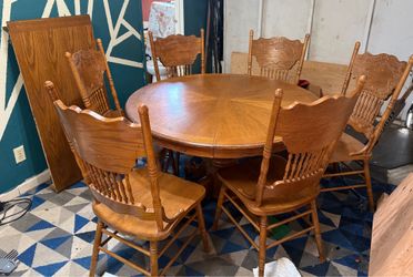Wooden Table with Extra Leaf and Six Chairs