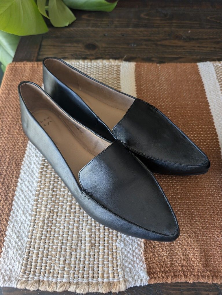 Comfy Flats, Barely Used Size 8