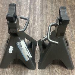 Pittsburgh 12 Ton Jack Stands