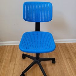 Kids Revolving Height Adjustable Chair