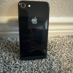 iPhone 8 128GB Unlocked 