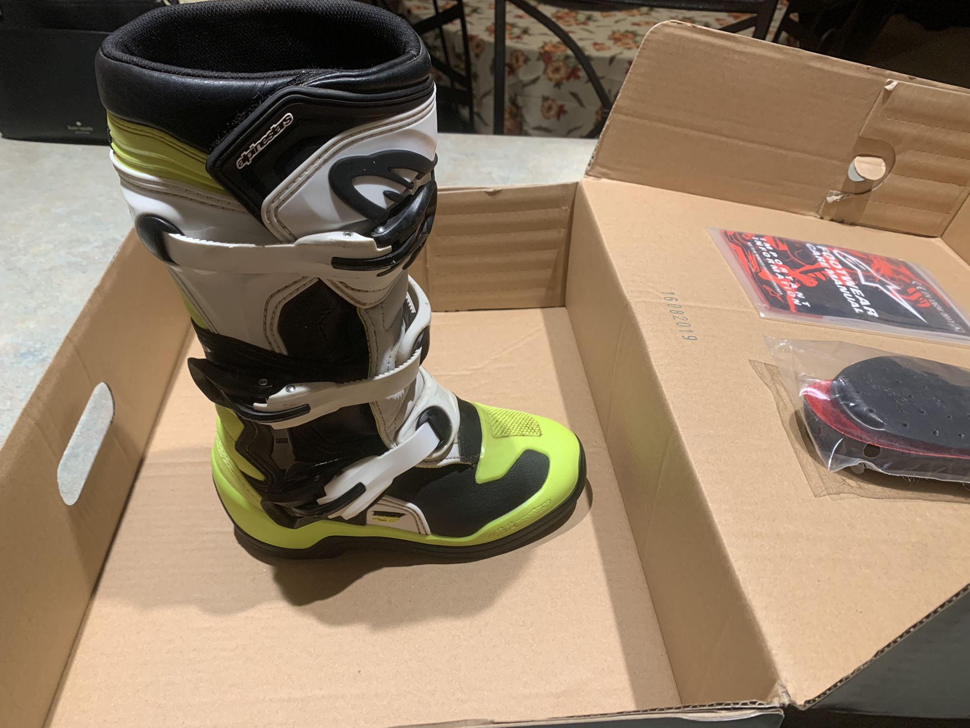 Alpinestar Racing Boots Kids Size 2