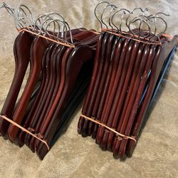 Set of 25 Wood Suit Hangers. Wooden Clothes Hangers 