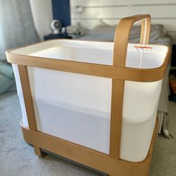 Cradlewise Smart Crib