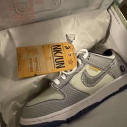 Union Passport Pack Nike Dunk Low Size 9