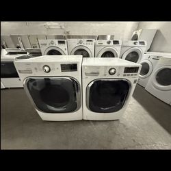 LG Washer And Dryer Set “27 ( Lavadora Y Secadora )