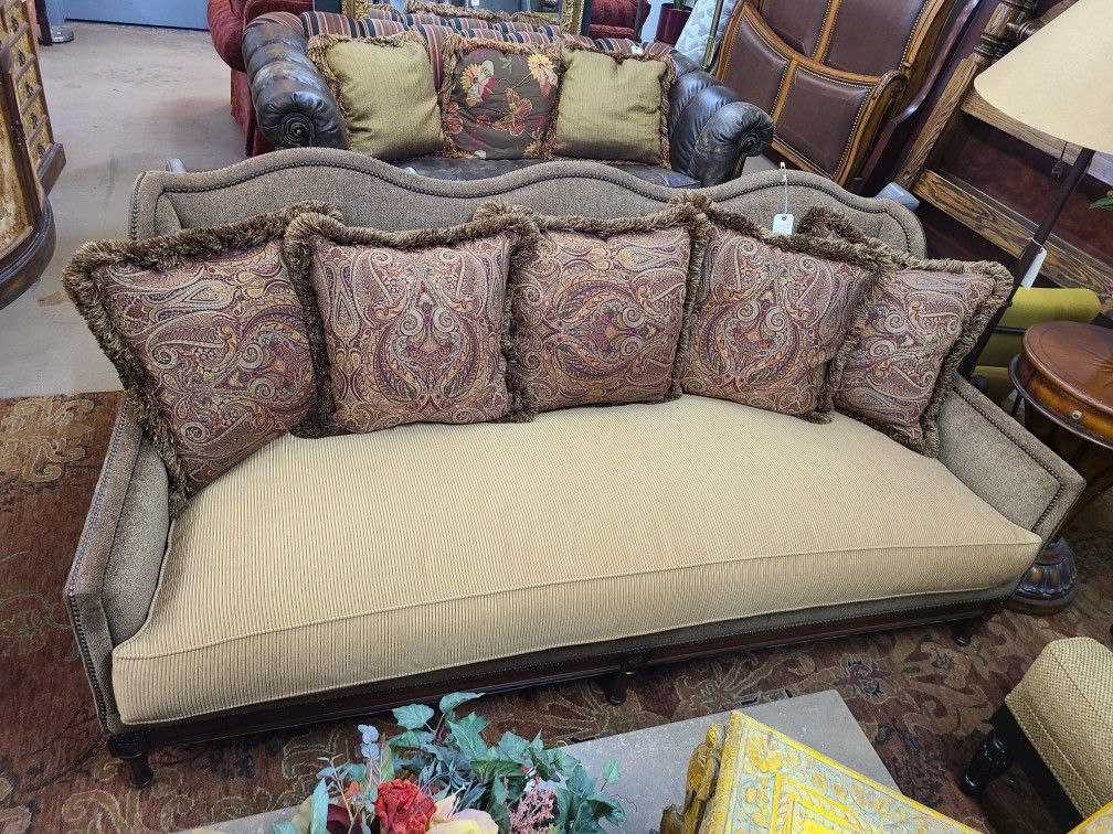 Sofa Drexal Heritage 😎 Located 2811 E. Bell Rd Another Time Around Furniture