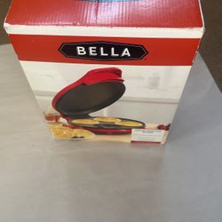 Bella Smiley Pancake Maker