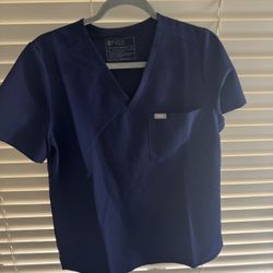 FIGS Navy Blue Medium Women Catarina Top 