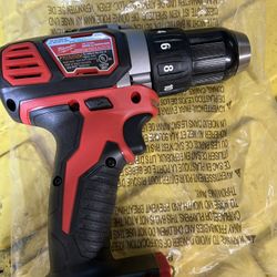 18 v drill milwaukee 