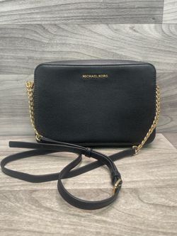 Michael Kors Jet Set Large Saffiano Leather Crossbody Bag (A1D024501)