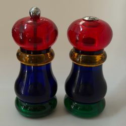 Vintage Olde Thompson Sunset Fiesta Acrylic Salt Shaker Pepper Mill Set USA