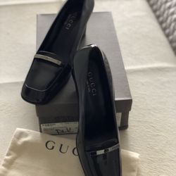 Gucci Shoes Size 7.5 Women 