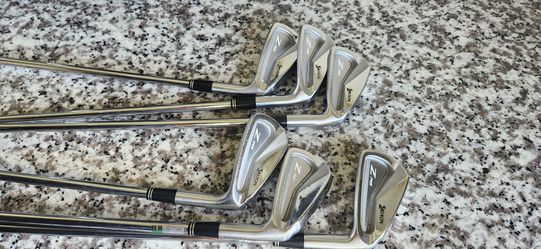 Srixon z745 irons set 4-pw