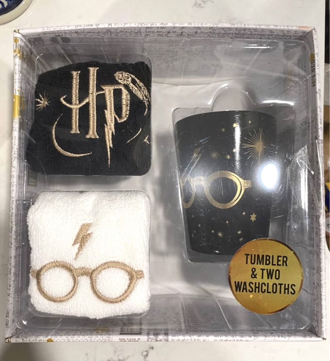 NIB Harry Potter Bathroom Gift Set