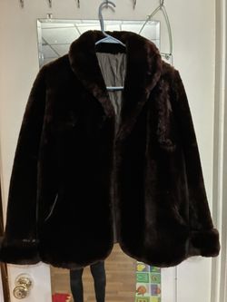 Real Fur Coat Very Nice And Very Warm Size Small Medium 