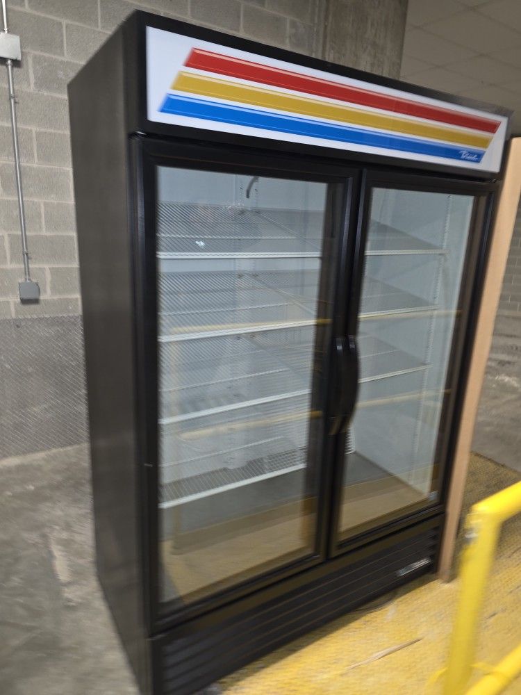 Comercial Fridge - True