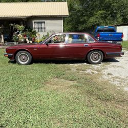 Jaguar Vanden Plas Majestic 