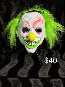 Killer clown Halloween mask