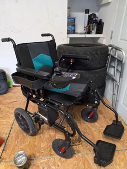 Electric Wheelchair
