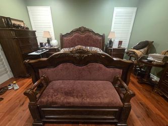 Luxury bedroom set California King 7 piece set