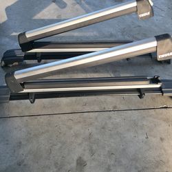 Thule Ski/Snowboard Racks