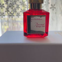 Baccarat rouge 540 