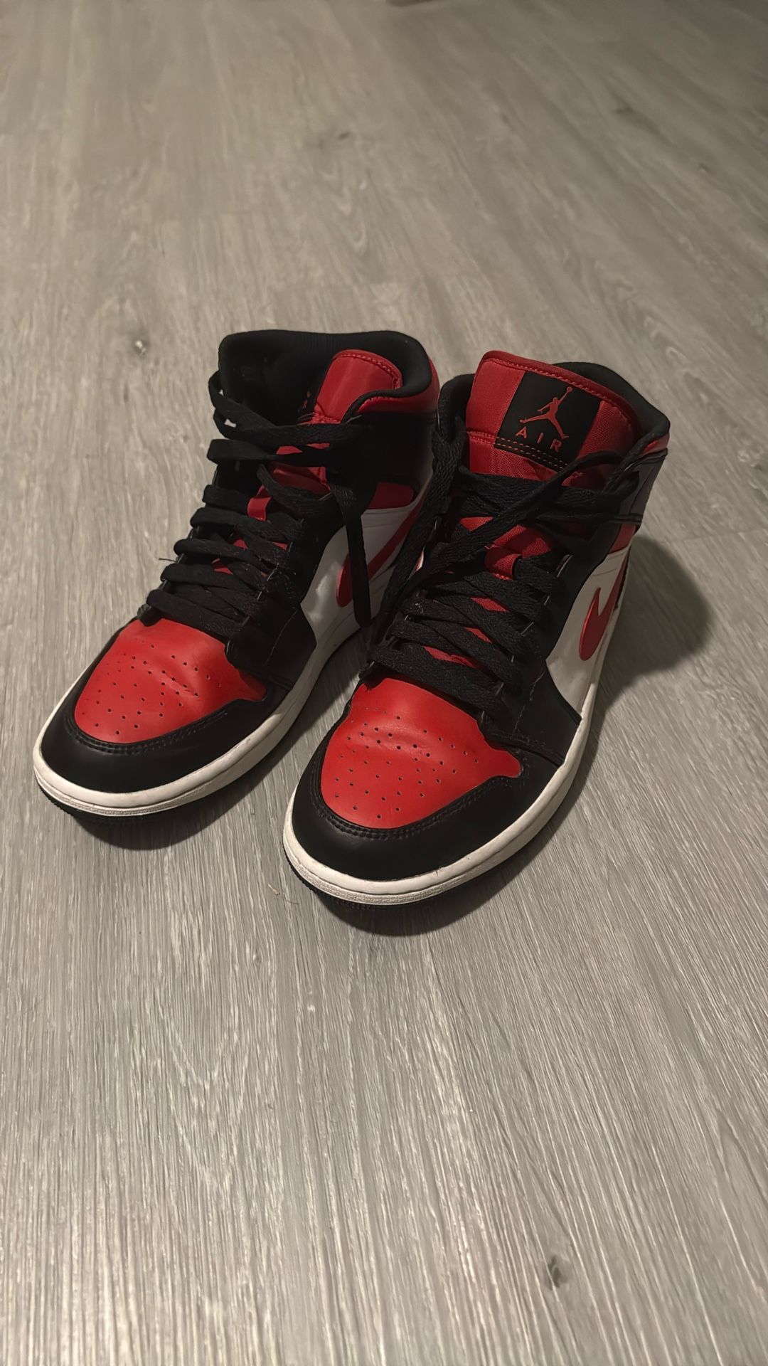 Air Jordan(TD) 1 Mid 'Black Fire Red'