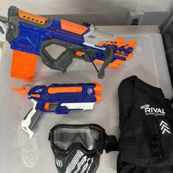 Nerf Bundle 3 Blasters 1 Face Mask 1 Dart Vest