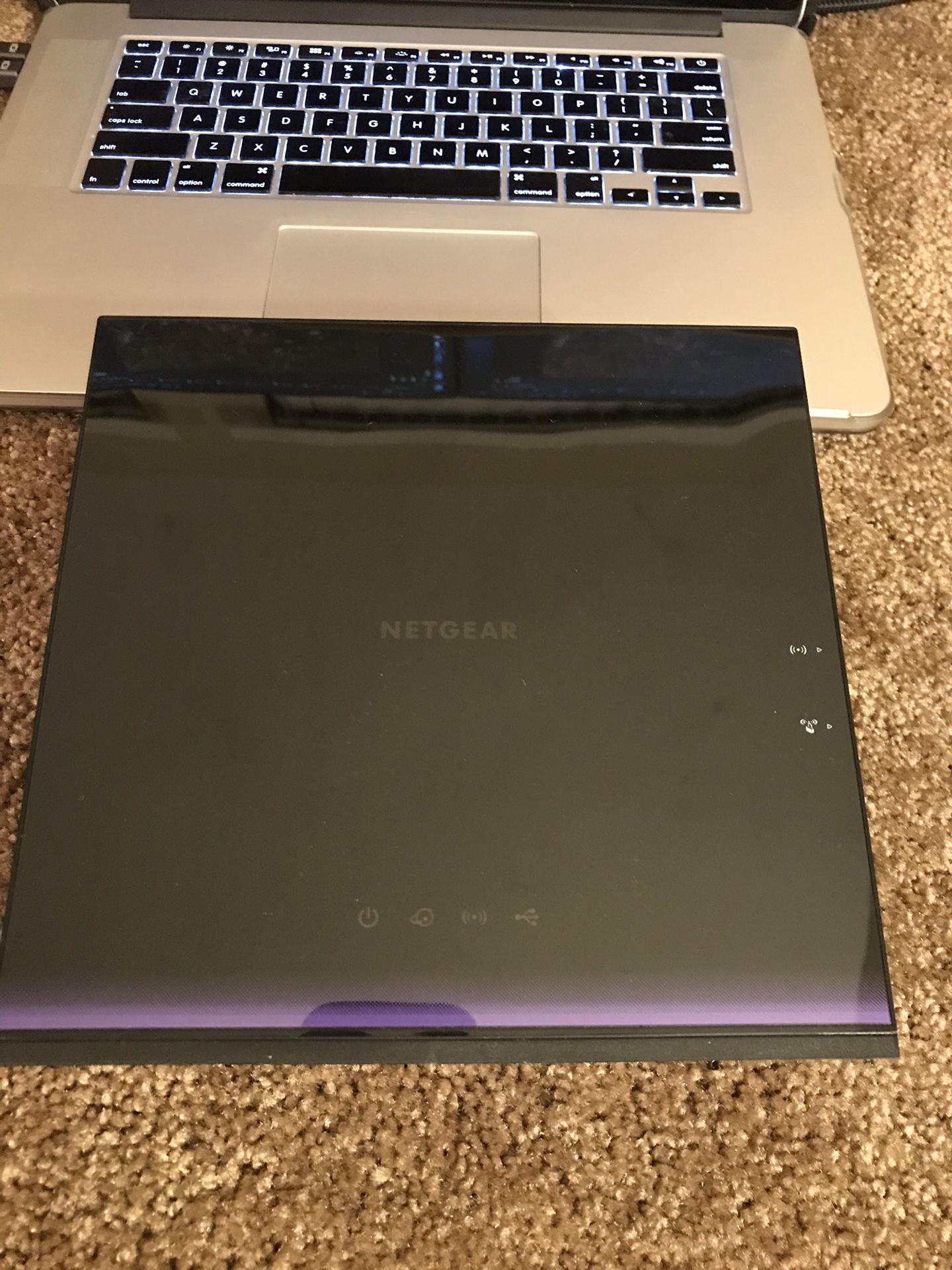 Netgear r6250 smart WiFi router