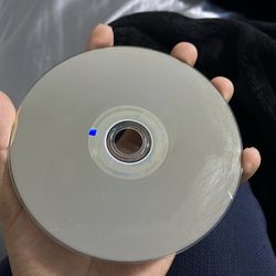 Mortal kombat no scratches and works perfectly fine