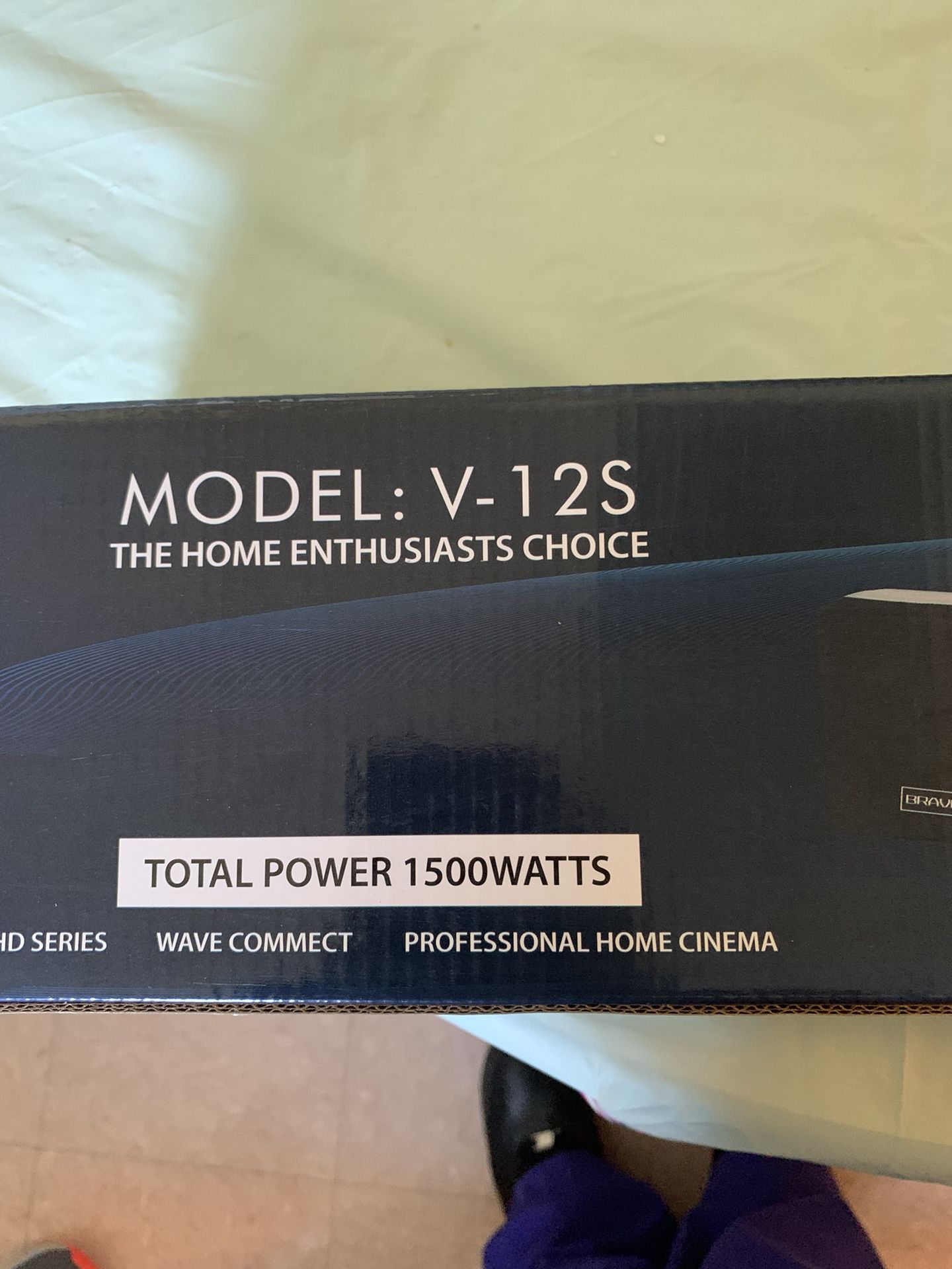 BRAVIUS V-12S. HOME THEATER SYSTEM