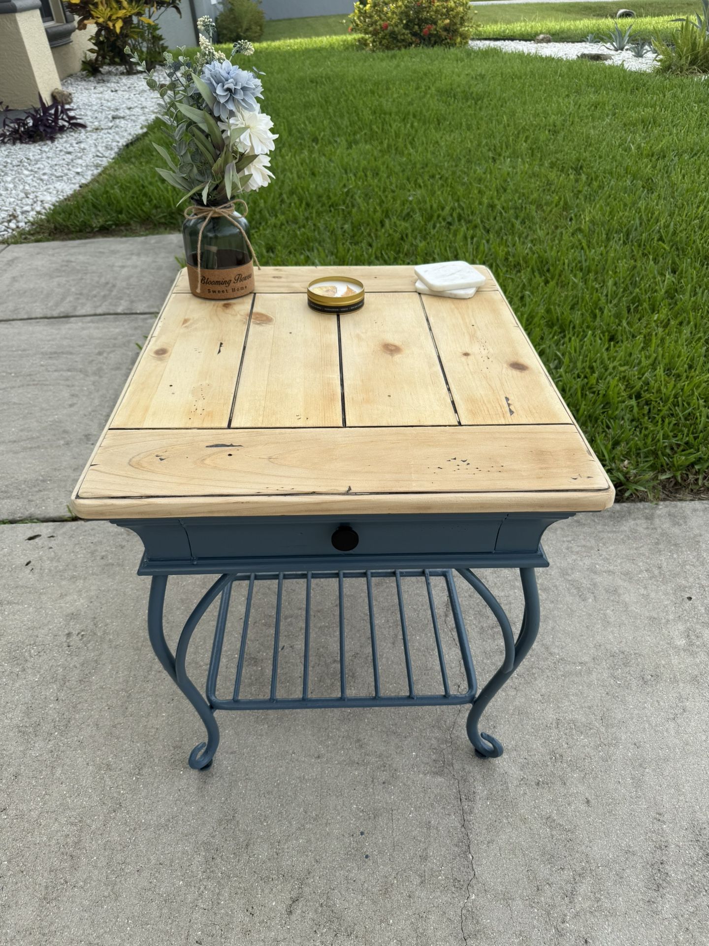 Side Table 
