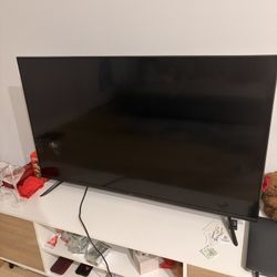 Smart LG TV for Sale – Excellent Condition