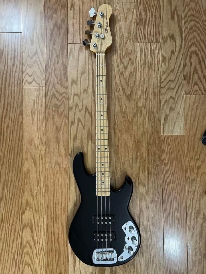 G&L L-2000 CLF Research