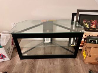 TV - Entertainment Stand