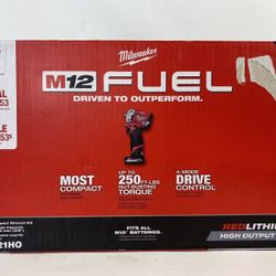 Milwaukee M12 FUEL 12-Volt Lithium-Ion Brushless Cordless Stubby 3/8 in. Impact
