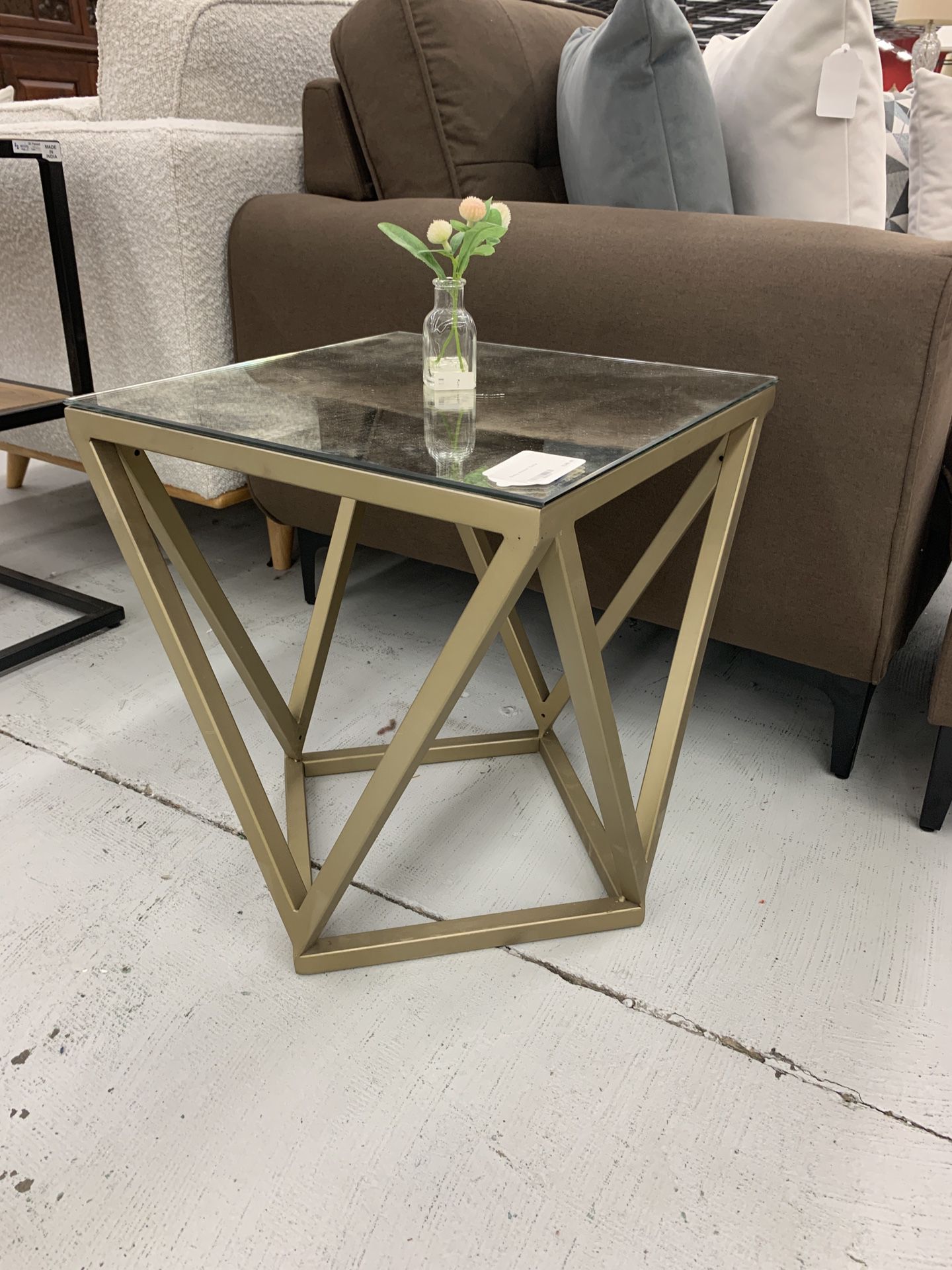 Zeely Accent Table