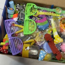 350 pieces of toys, for piñatas or party favor bags.