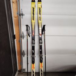Dynamic SL Skis And Poles