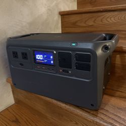 DJI Power 1000 Portable Power Station