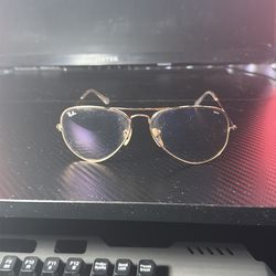 Avaitor ray bans