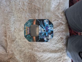 Pokémon Tin Box